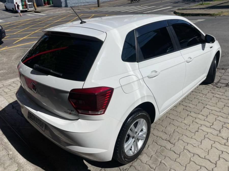 VOLKSWAGEN - POLO - 2018/2018 - Branca - R$ 59.990,00