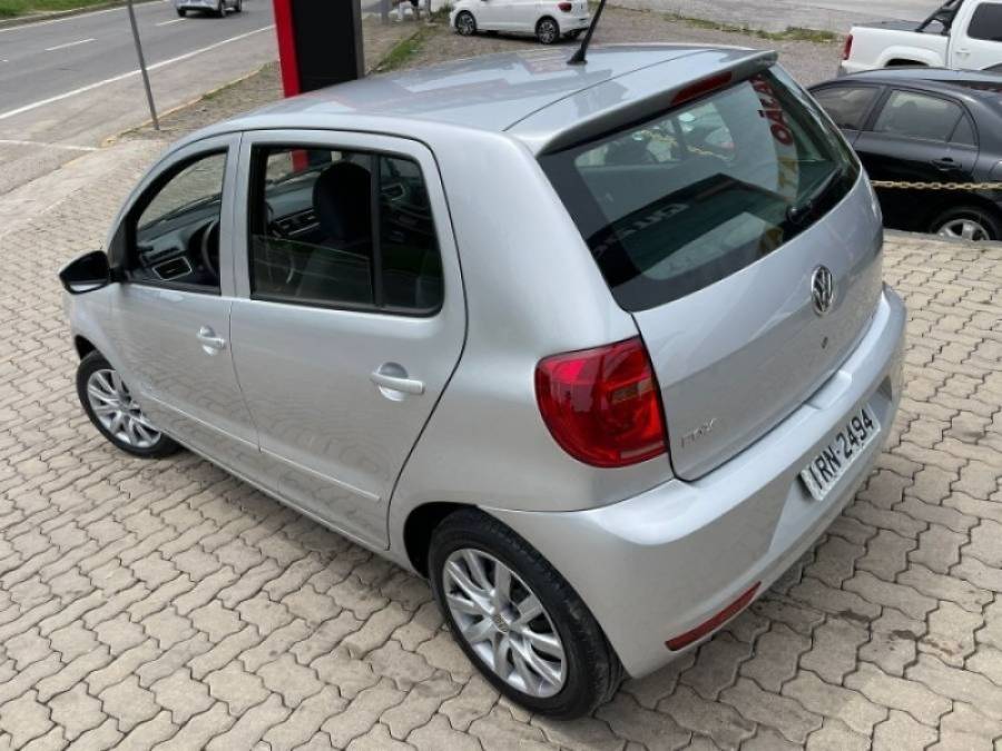 VOLKSWAGEN - FOX - 2011/2011 - Cinza - R$ 30.900,00