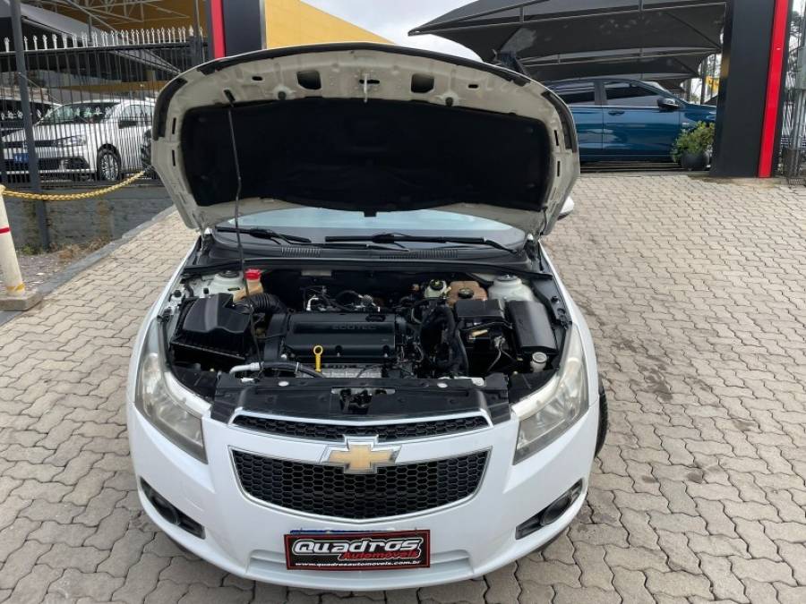 CHEVROLET - CRUZE - 2012/2012 - Branca - R$ 49.990,00