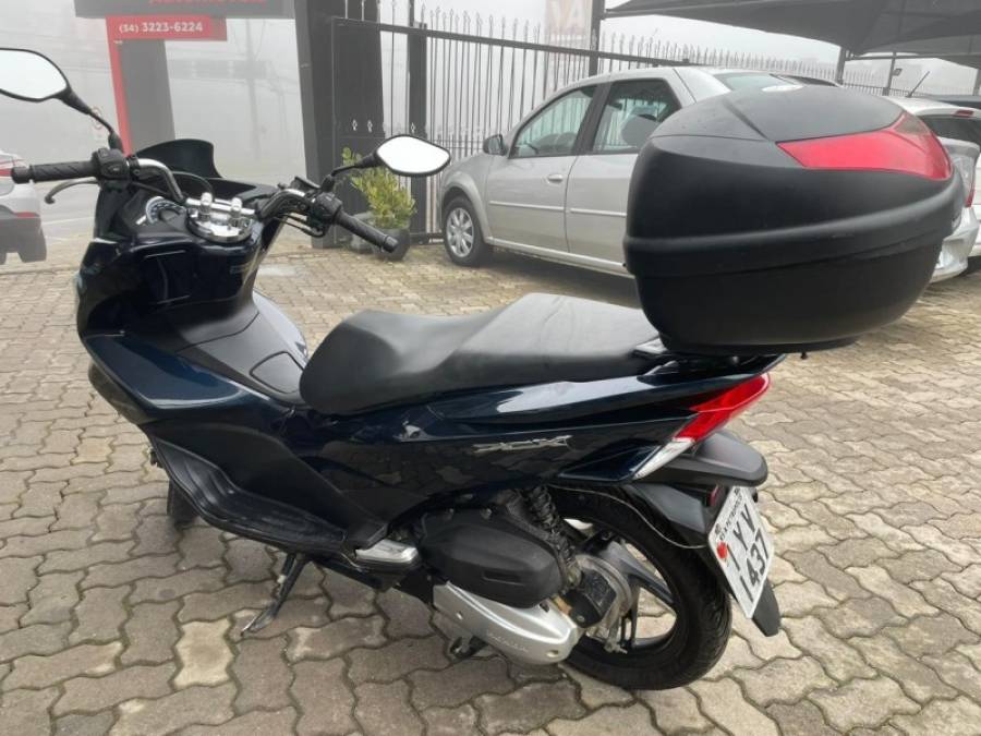 HONDA - PCX - 2018/2018 - Cinza - R$ 15.900,00