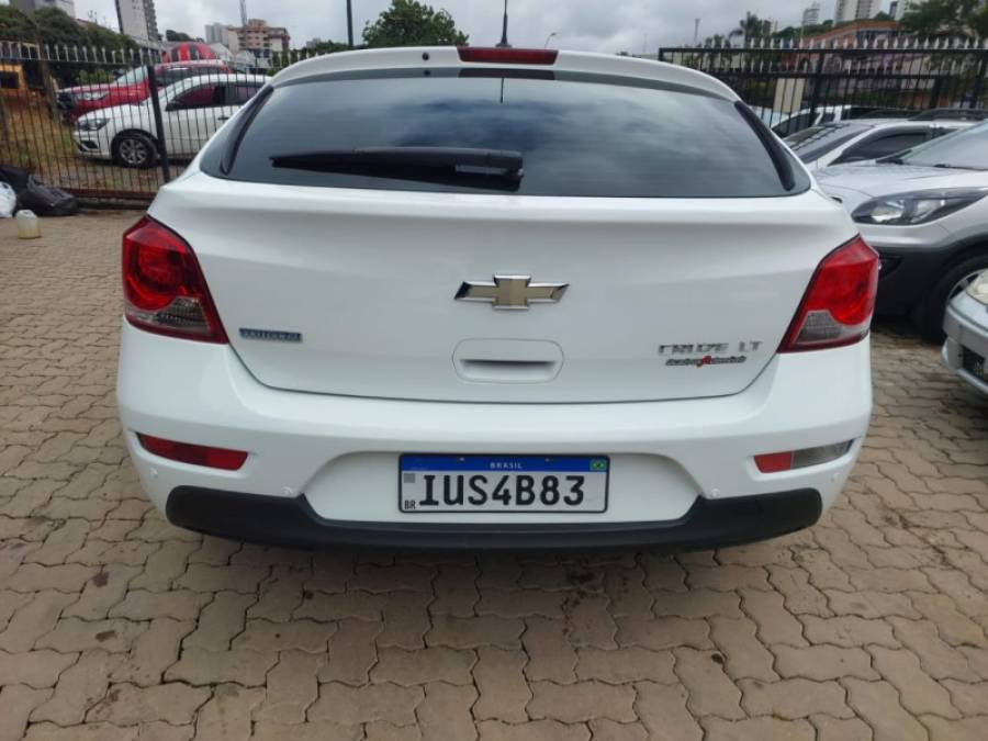 CHEVROLET - CRUZE - 2014/2014 - Branca - R$ 59.990,00