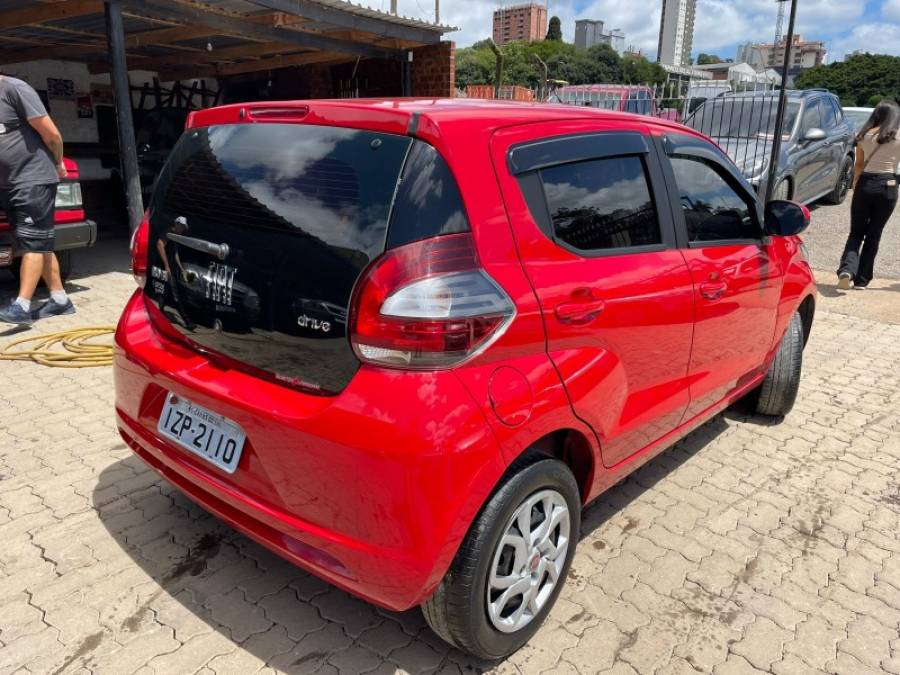 FIAT - MOBI - 2019/2019 - Vermelha - R$ 45.900,00