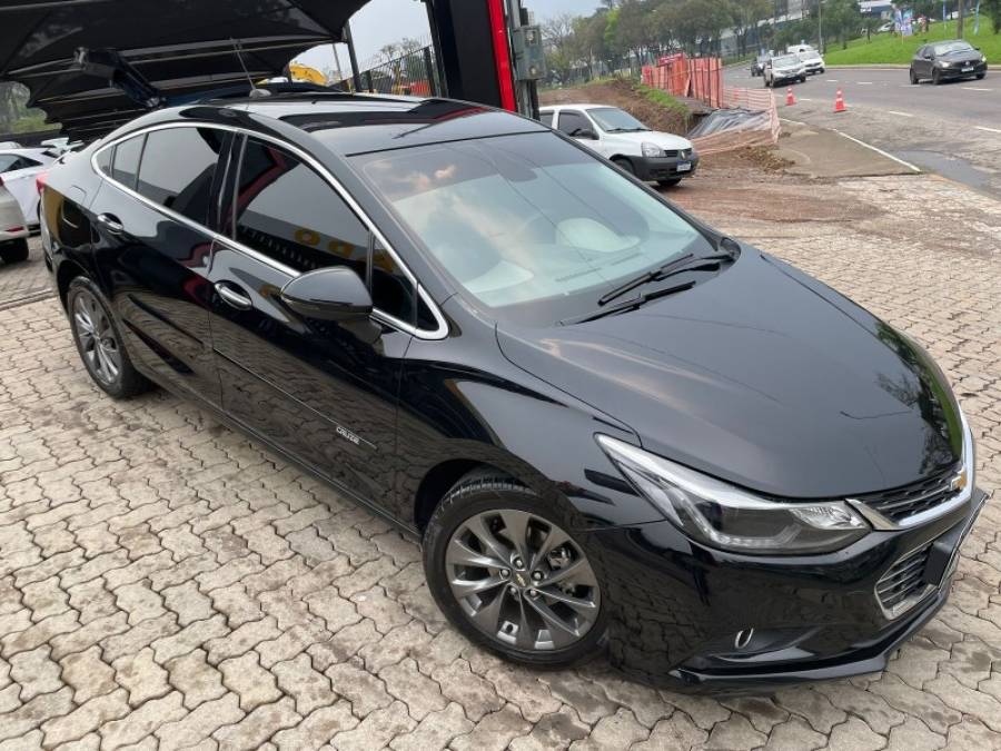 CHEVROLET - CRUZE - 2018/2018 - Preta - R$ 88.900,00