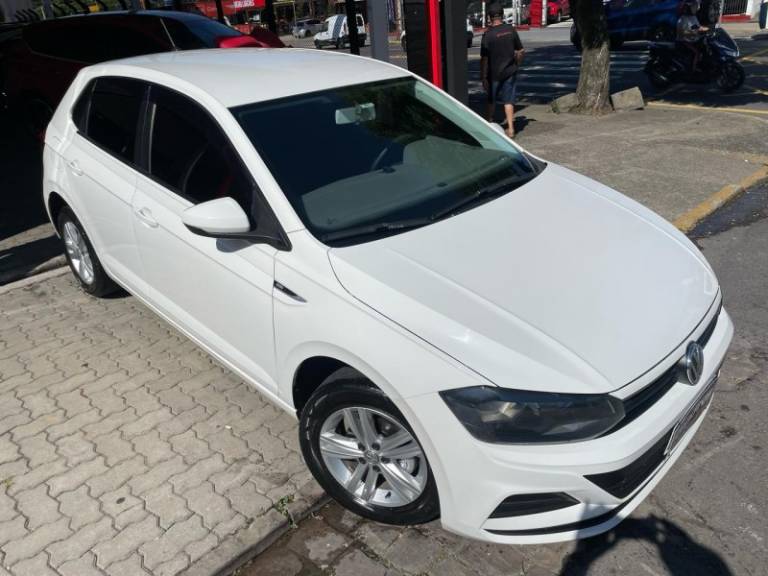 VOLKSWAGEN - POLO - 2018/2018 - Branca - R$ 59.990,00