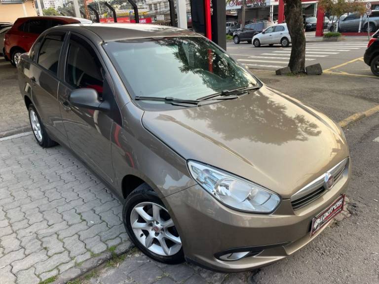 FIAT - GRAND SIENA - 2014/2014 - Marrom - R$ 35.900,00