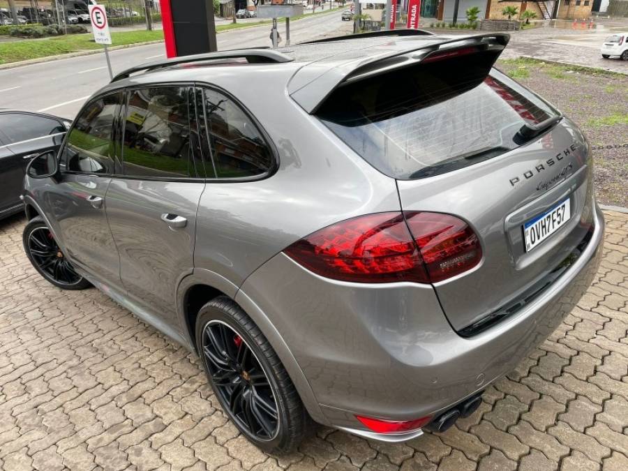 PORSCHE - CAYENNE - 2013/2013 - Cinza - R$ 195.900,00