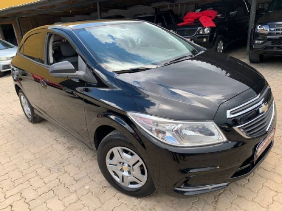 CHEVROLET - ONIX - 2015/2015 - Preta - R$ 44.900,00