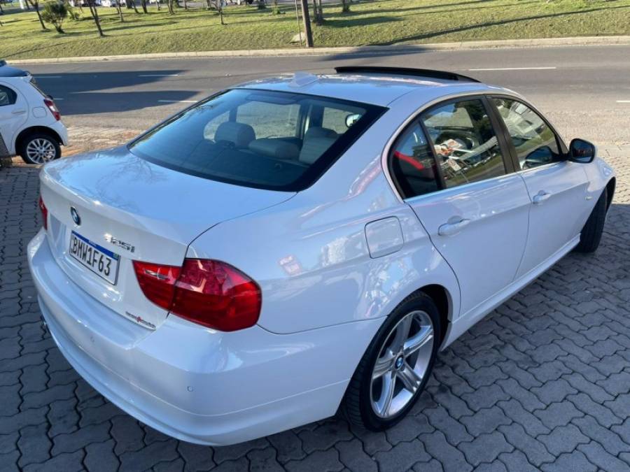 BMW - 325I - 2011/2011 - Branca - R$ 69.990,00