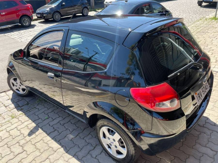 FORD - KA - 2011/2011 - Preta - R$ 24.900,00