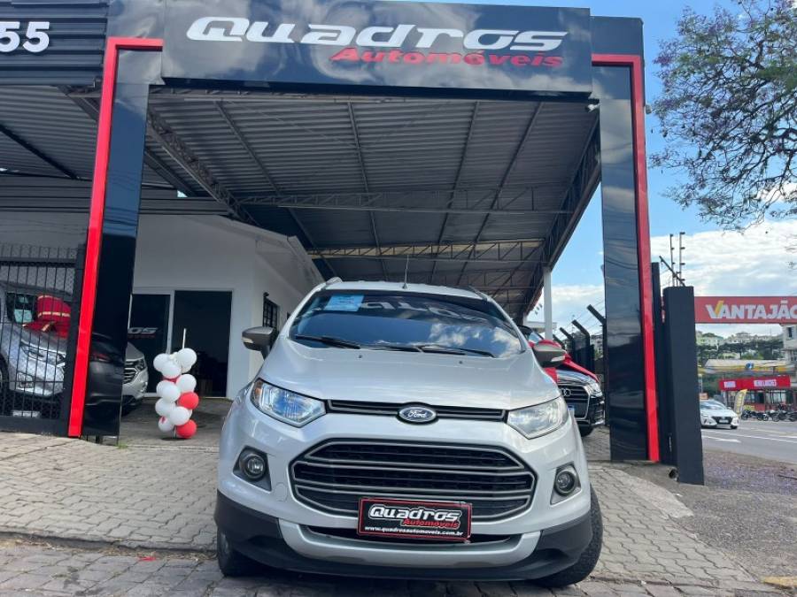 FORD - ECOSPORT - 2014/2014 - Prata - R$ 53.900,00