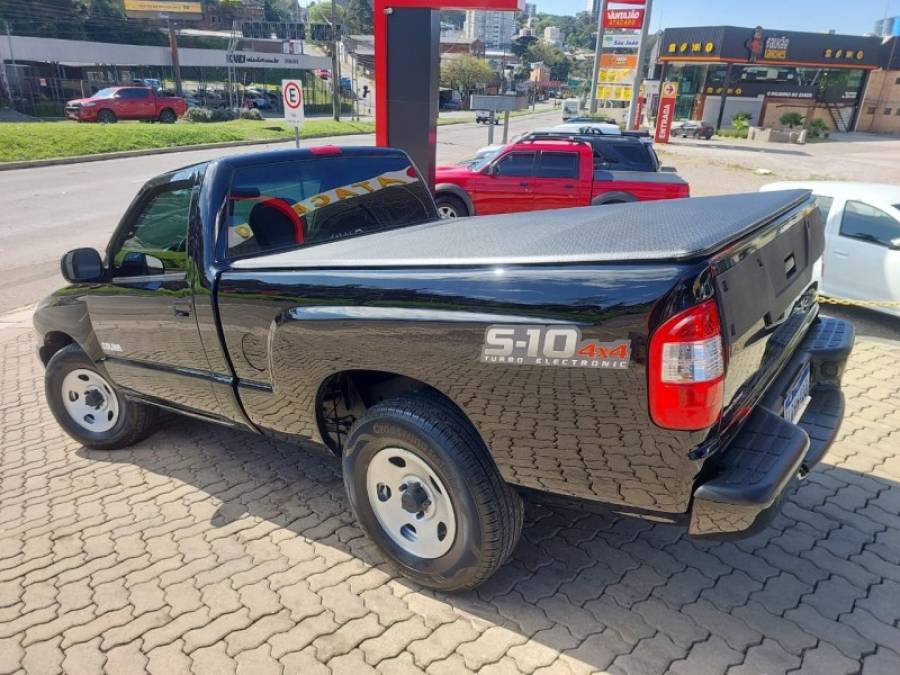 CHEVROLET - S10 - 2011/2011 - Preta - R$ 69.900,00