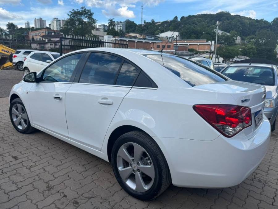 CHEVROLET - CRUZE - 2014/2014 - Branca - R$ 54.900,00