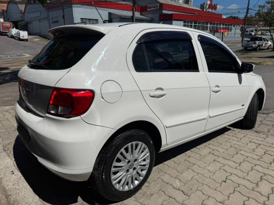 VOLKSWAGEN - GOL - 2010/2010 - Branca - R$ 26.900,00