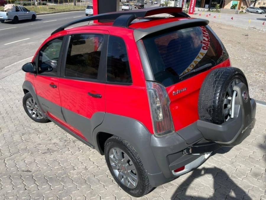 FIAT - IDEA - 2016/2016 - Vermelha - R$ 46.900,00