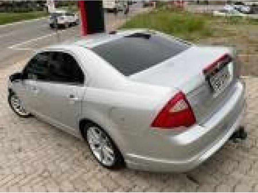 FORD - FUSION - 2012/2012 - Prata - R$ 47.900,00