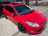 FORD - FOCUS - 2014/2014 - Vermelha - R$ 61.900,00