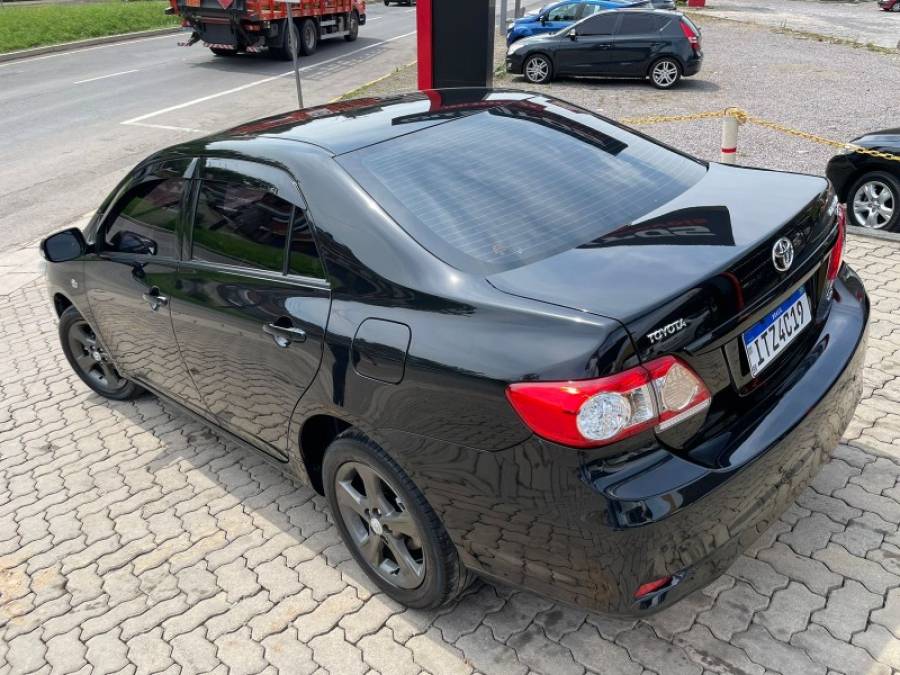 TOYOTA - COROLLA - 2013/2013 - Preta - R$ 62.900,00