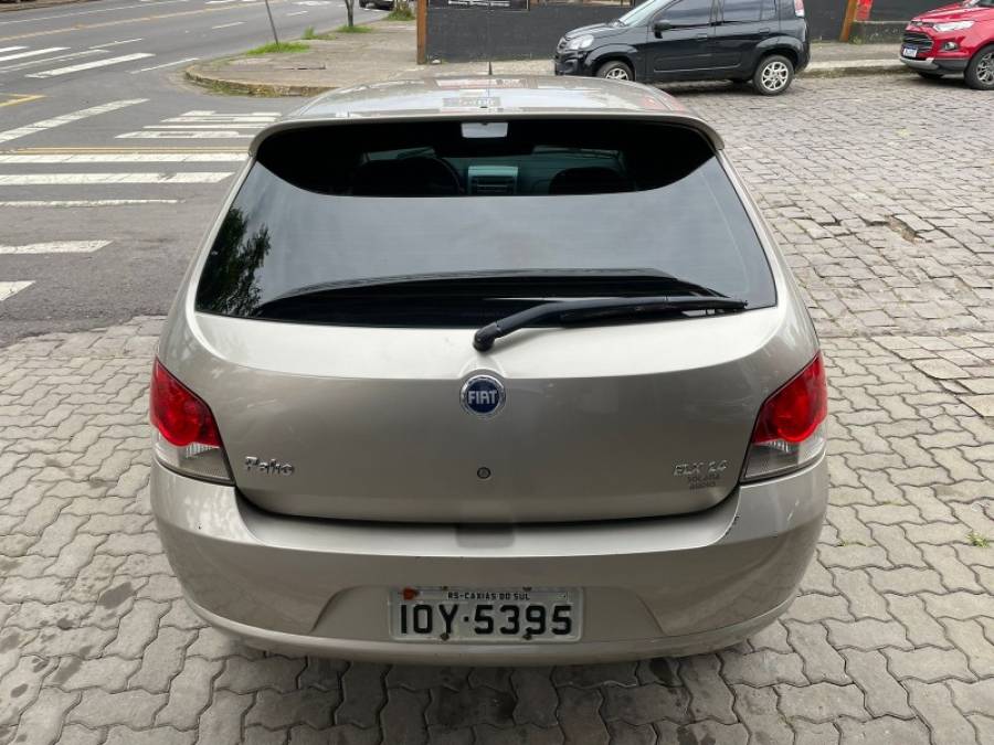 FIAT - PALIO - 2008/2008 - Bege - R$ 27.900,00