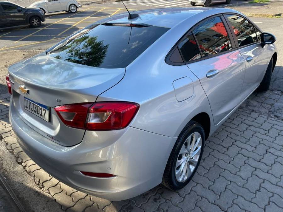 CHEVROLET - CRUZE - 2018/2018 - Branca - R$ 86.900,00