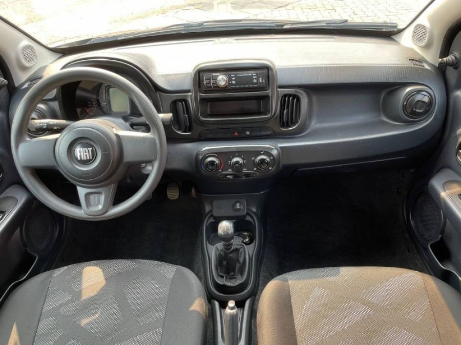 FIAT - MOBI - 2021/2021 - Preta - R$ 46.900,00