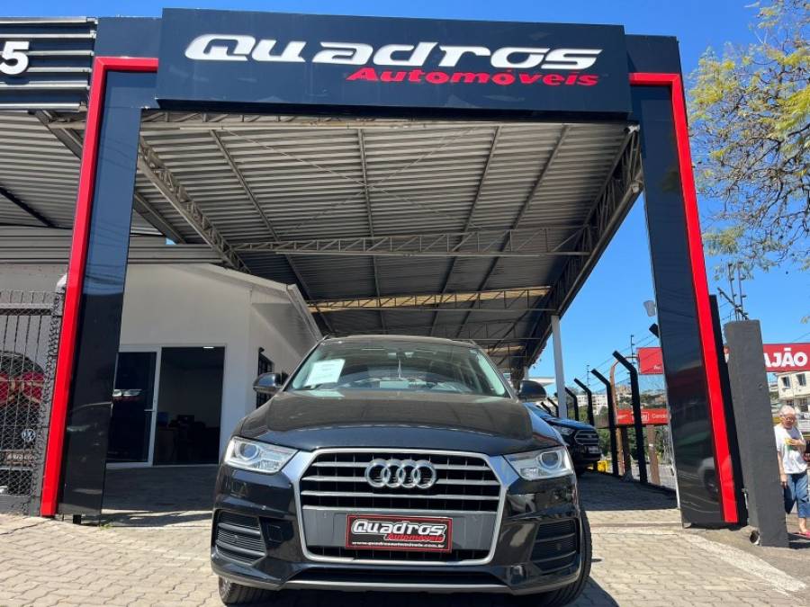 AUDI - Q3 - 2017/2017 - Preta - R$ 99.900,00