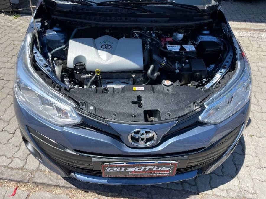 TOYOTA - YARIS - 2019/2019 - Azul - R$ 74.900,00