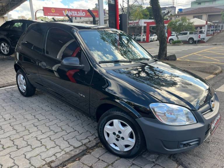 CHEVROLET - CELTA - 2011/2011 - Preta - R$ 22.900,00