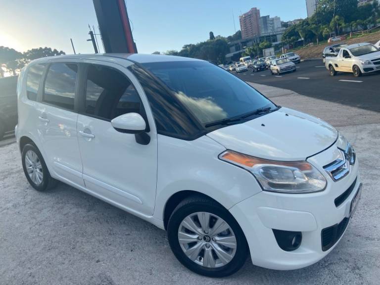 CITROËN - C3 PICASSO - 2014/2014 - Branca - R$ 38.900,00