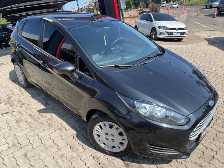 FORD - FIESTA - 2014/2014 - Preta - R$ 40.900,00