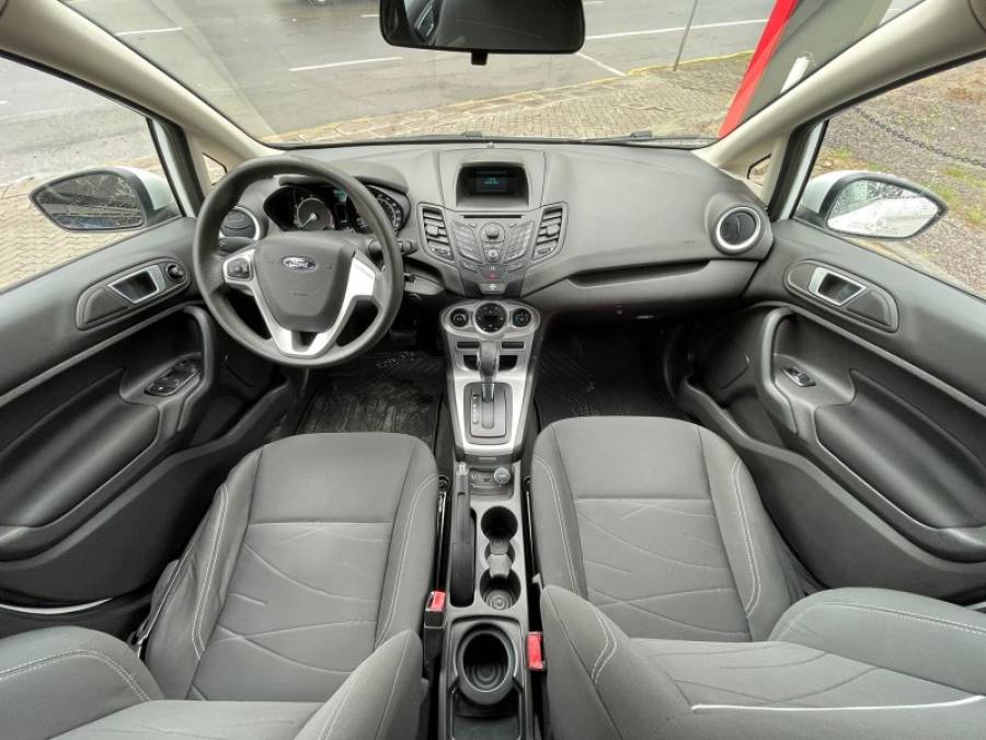 FORD - FIESTA - 2014/2014 - Branca - R$ 39.990,00