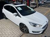 FORD - FOCUS - 2016/2016 - Branca - R$ 69.900,00