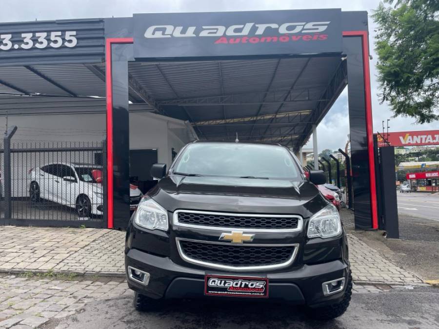 CHEVROLET - S10 - 2015/2015 - Preta - R$ 109.900,00