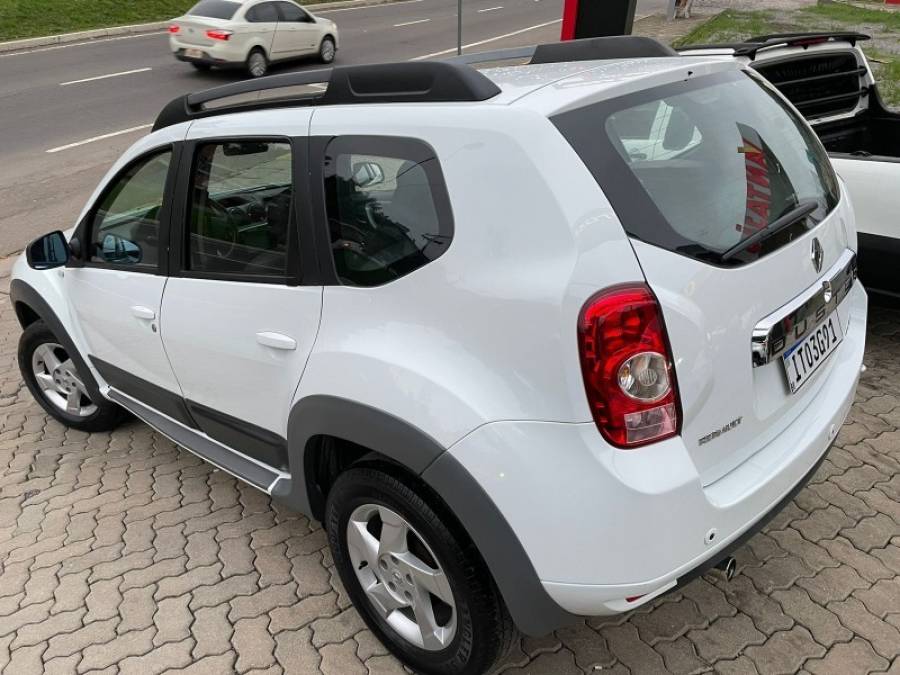 RENAULT - DUSTER - 2013/2013 - Branca - R$ 46.900,00