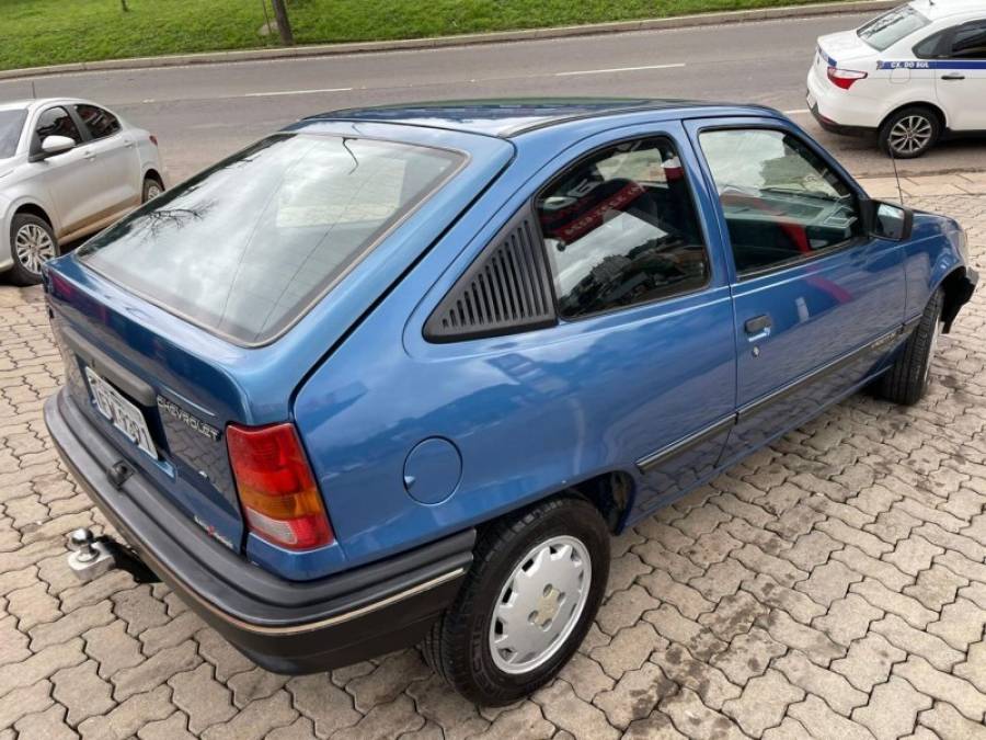 CHEVROLET - KADETT - 1994/1994 - Azul - R$ 17.900,00