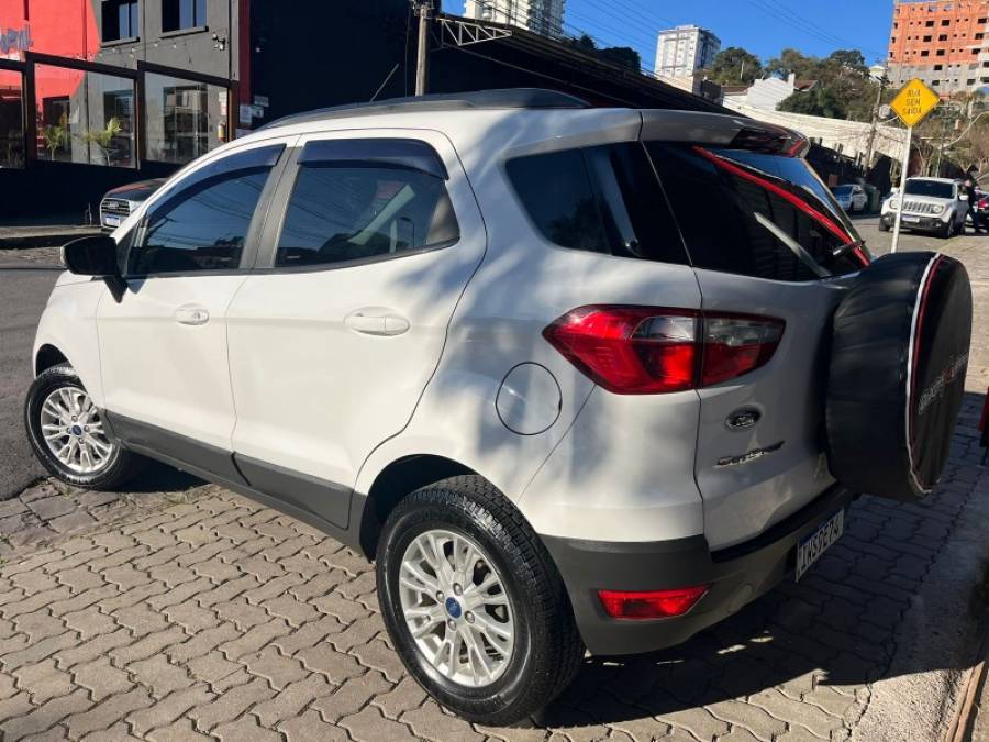 FORD - ECOSPORT - 2015/2015 - Branca - R$ 54.900,00