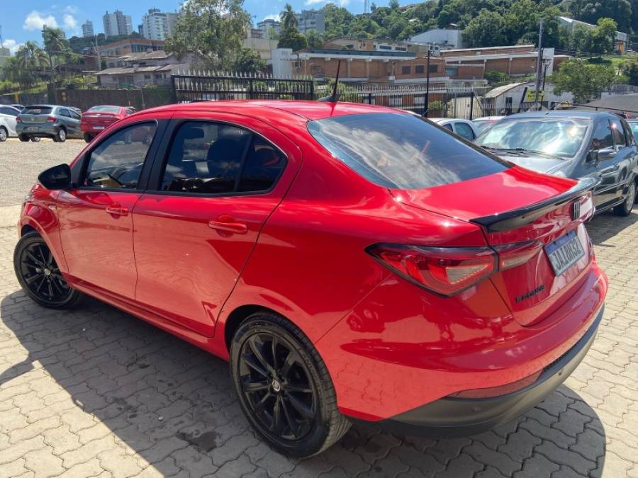 FIAT - CRONOS - 2020/2020 - Vermelha - R$ 72.900,00