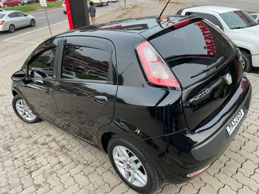 FIAT - PUNTO - 2013/2013 - Preta - R$ 39.900,00