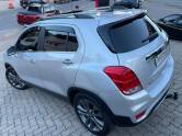 CHEVROLET - TRACKER - 2018/2018 - Prata - R$ 89.990,00