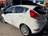 FORD - FIESTA - 2016/2016 - Branca - R$ 56.900,00