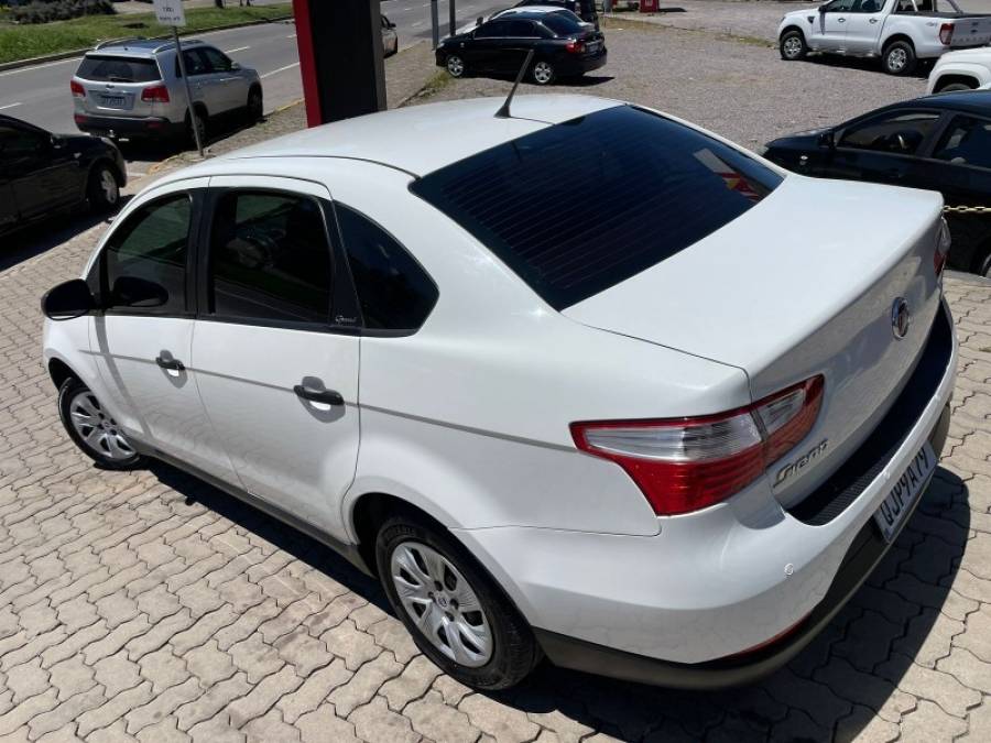 FIAT - GRAND SIENA - 2019/2019 - Branca - R$ 44.900,00