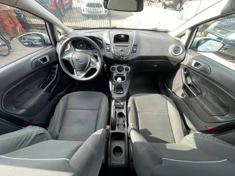 FORD - FIESTA - 2014/2014 - Branca - R$ 43.900,00