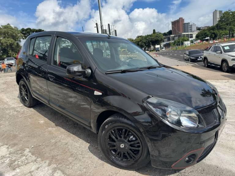 RENAULT - SANDERO - 2011/2011 - Preta - R$ 29.990,00