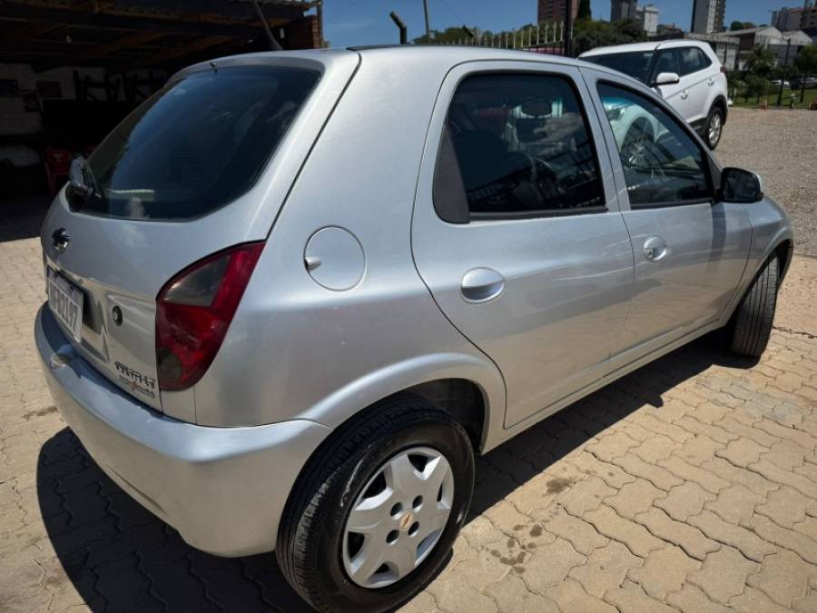 CHEVROLET - CELTA - 2013/2013 - Branca - R$ 31.900,00