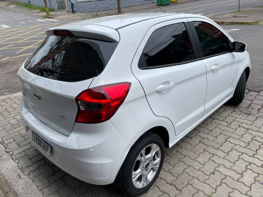 FORD - KA - 2018/2018 - Branca - R$ 46.900,00