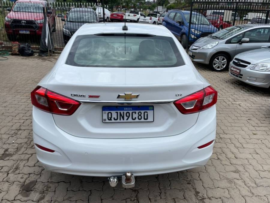 CHEVROLET - CRUZE - 2019/2019 - Branca - R$ 94.900,00