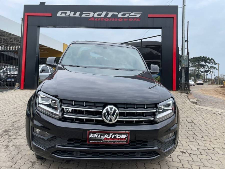 VOLKSWAGEN - AMAROK - 2022/2022 - Preta - R$ 215.900,00