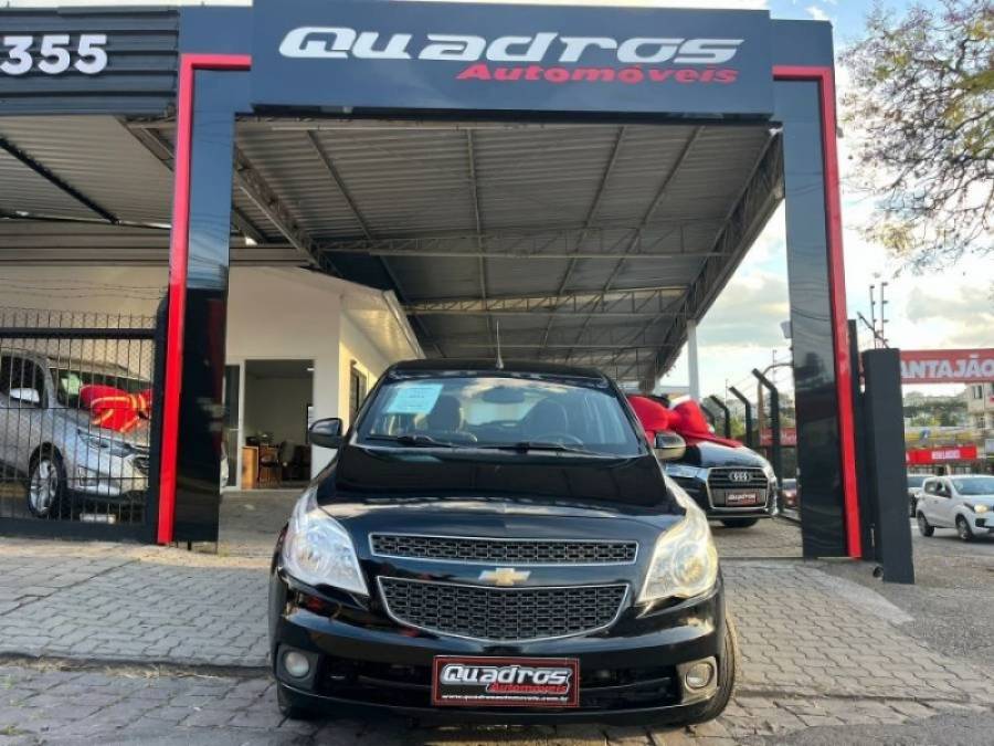 CHEVROLET - AGILE - 2011/2011 - Preta - R$ 33.900,00