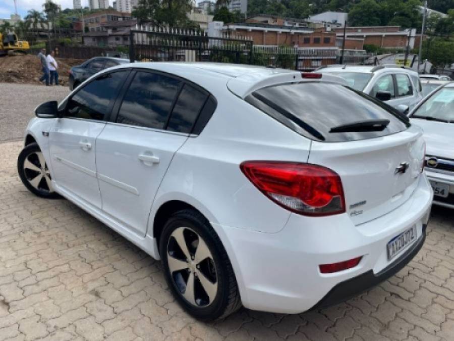 CHEVROLET - CRUZE - 2014/2014 - Branca - R$ 59.990,00