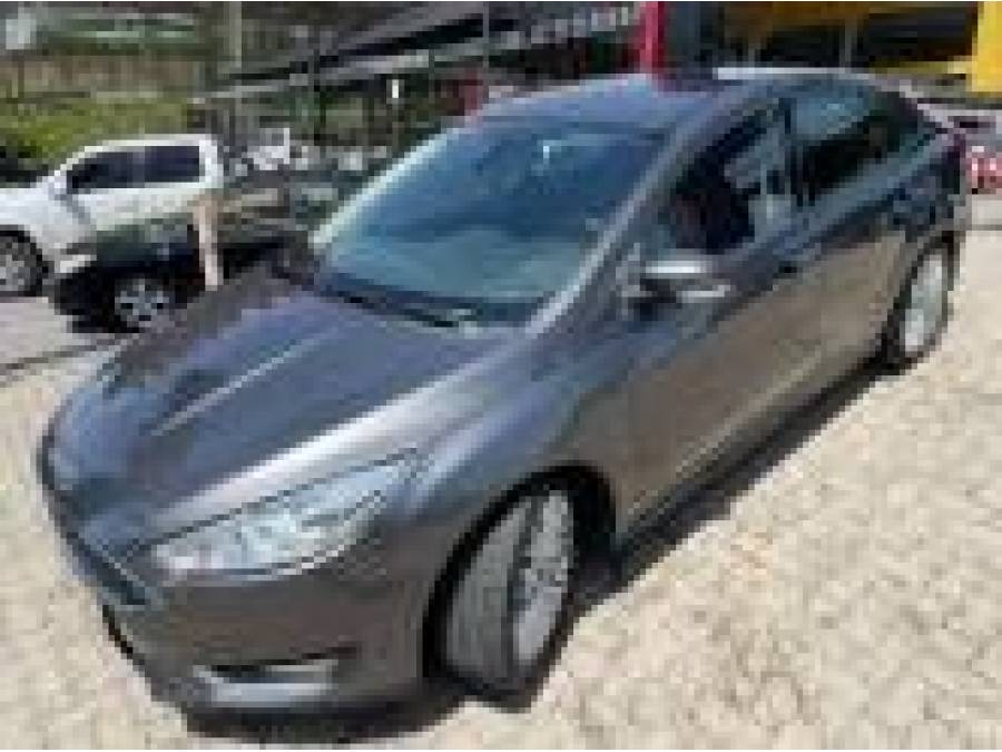 FORD - FOCUS - 2018/2018 - Cinza - R$ 59.990,00