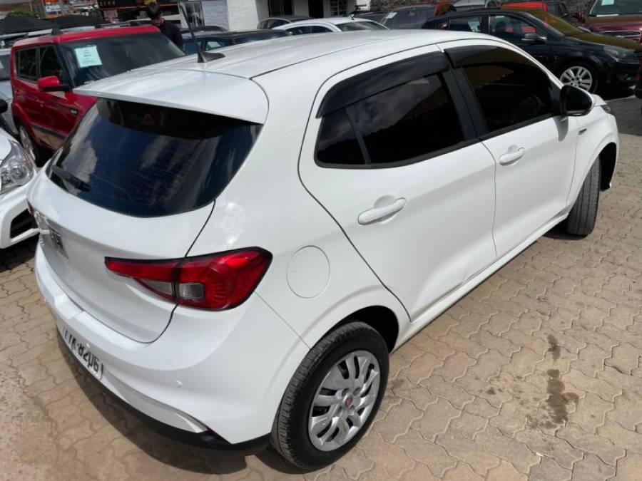 FIAT - ARGO - 2018/2018 - Branca - R$ 49.990,00